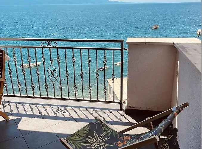 Apartment House Buinac *