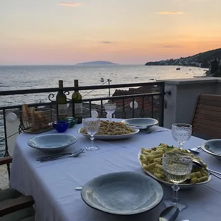 House Buinac Διαμέρισμα *