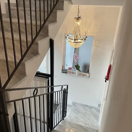 House Buinac * Brist